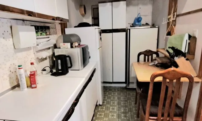 Недвижимость Two-room apartment Downtown: 16