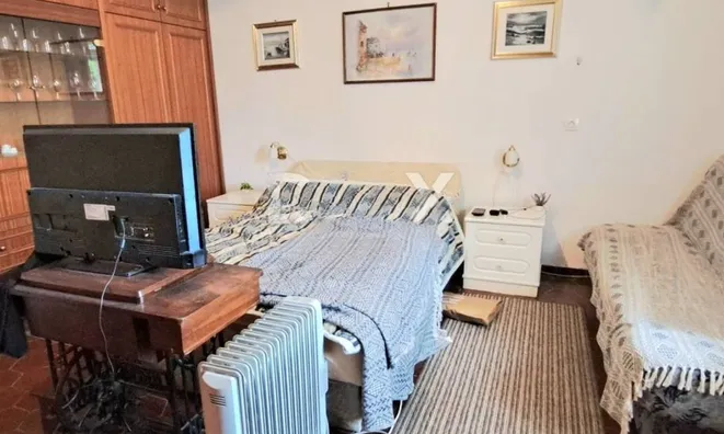 Недвижимость Two-room apartment Downtown: 23