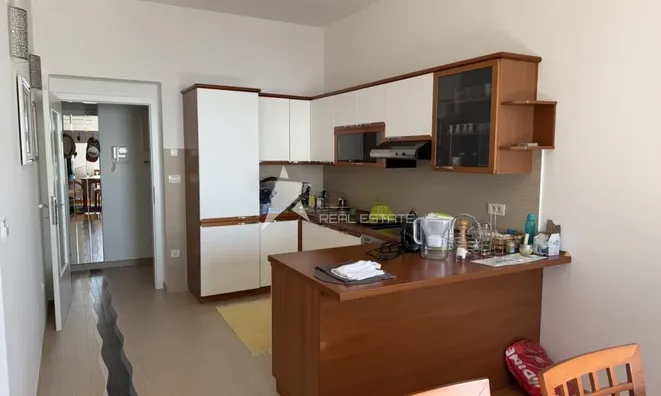 Недвижимость Three-room apartment Ichichi: 4