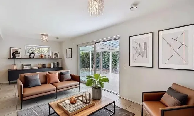 Недвижимость Single house 5.5 rooms: 4
