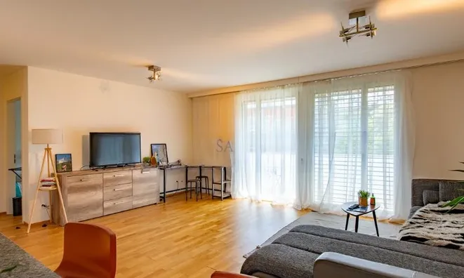 Недвижимость Apartment 3 rooms: 3
