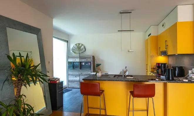Недвижимость Apartment 3 rooms: 8