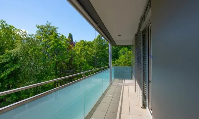 Недвижимость Apartment 3 rooms: 11