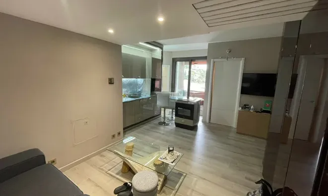 Недвижимость Apartment Monaco, La Rousse: 2