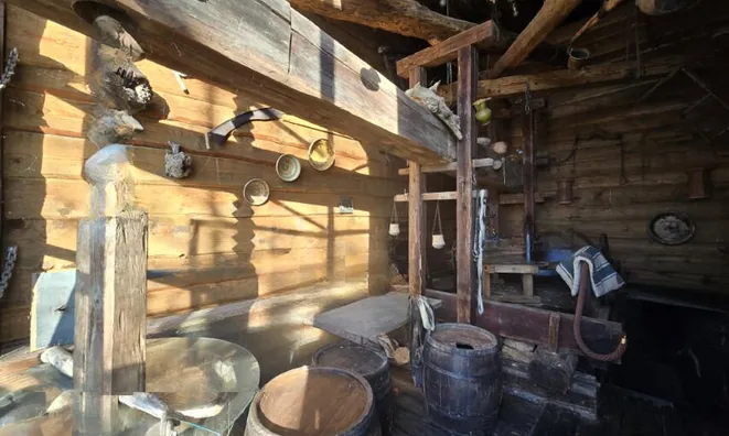 Недвижимость Remshnik Estate, Farm.: 22