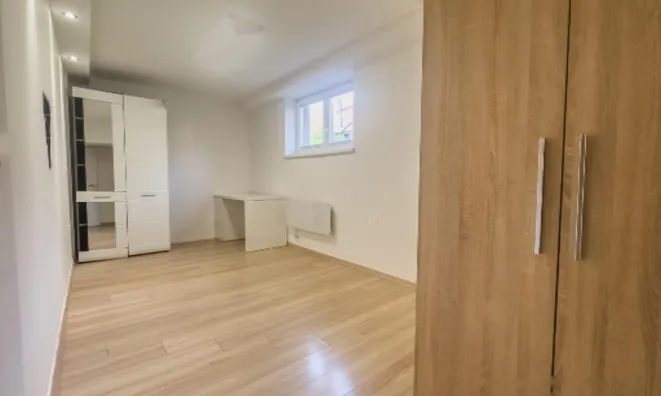 Недвижимость Трёхкомнатная квартира в комплексе Бежиградский Двор: 14