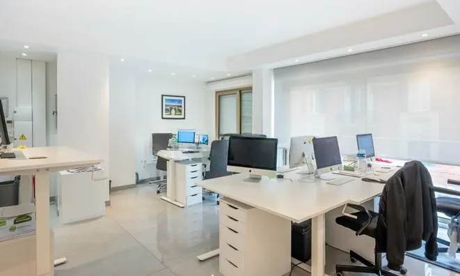 Недвижимость Apartment Monaco, Port: 1
