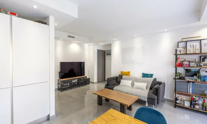 Недвижимость Apartment Monaco, Port: 3