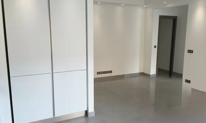 Недвижимость Apartment Monaco, Port: 8