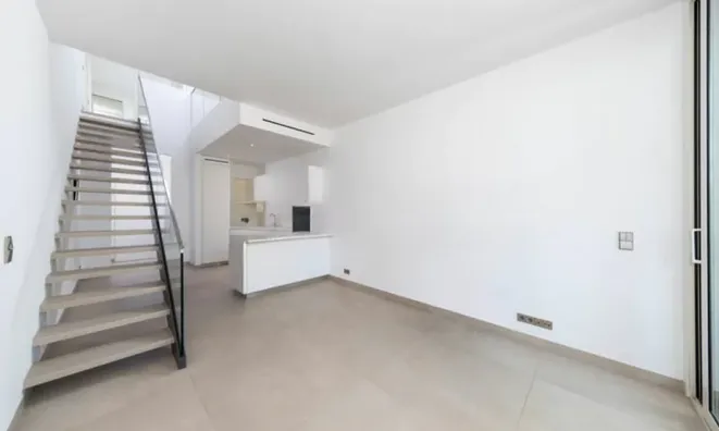 Недвижимость Apartment Monaco, Condamine: 2