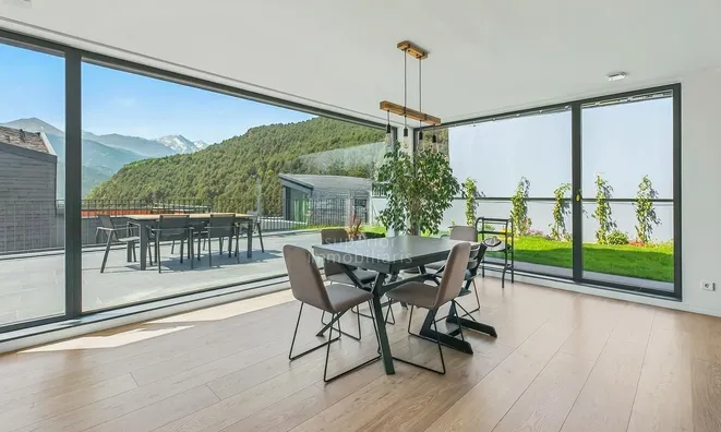 Недвижимость Chalet for sale in Anyós, 4 bedrooms: 2