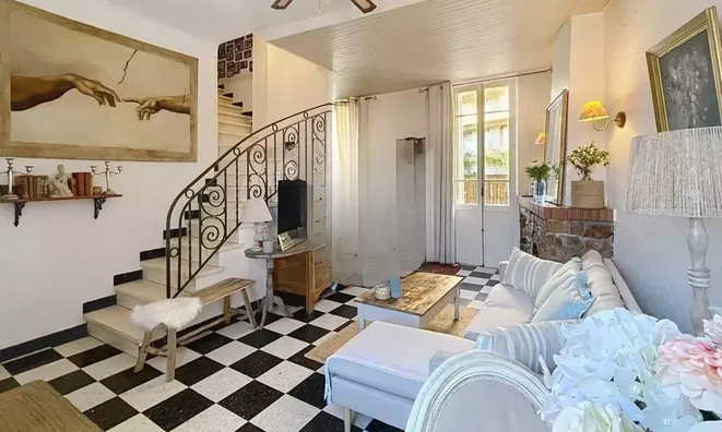Недвижимость Villa Petit Juas: 1