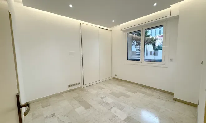 Недвижимость Apartment Monaco, Port: 6