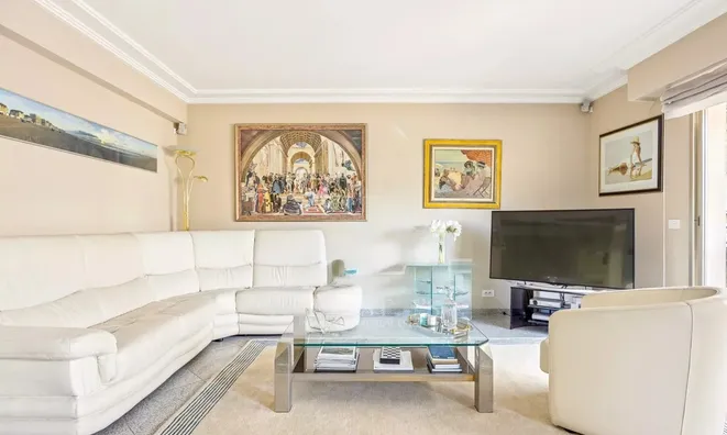 Недвижимость Villa Croix des Gardes: 4