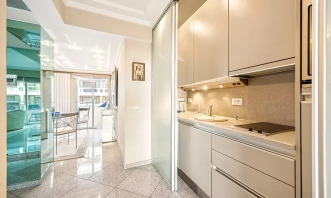 Недвижимость Villa Croix des Gardes: 8