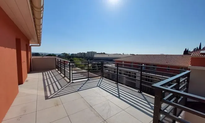 Недвижимость Villa Les Paluds Vallauris: 1
