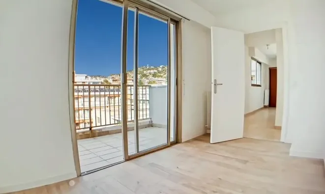 Недвижимость Villa Pointe Croisette: 2