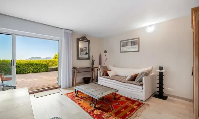 Недвижимость Villa Croix des Gardes: 3