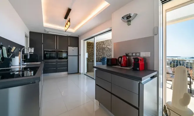 Недвижимость Villa Cannes République: 6
