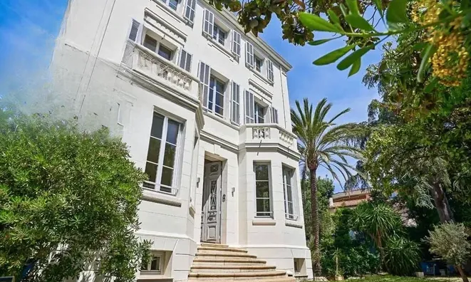 Недвижимость Villa République Cannes: 1