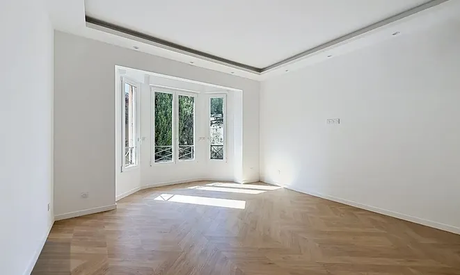 Недвижимость Villa Pointe Croisette: 2
