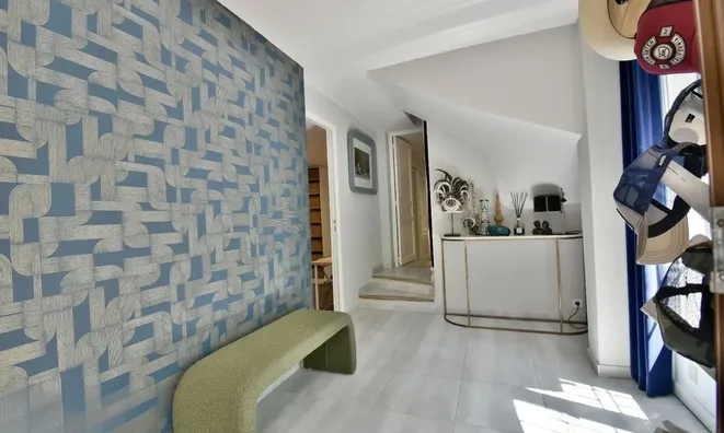 Недвижимость Villa Croix des Gardes: 18