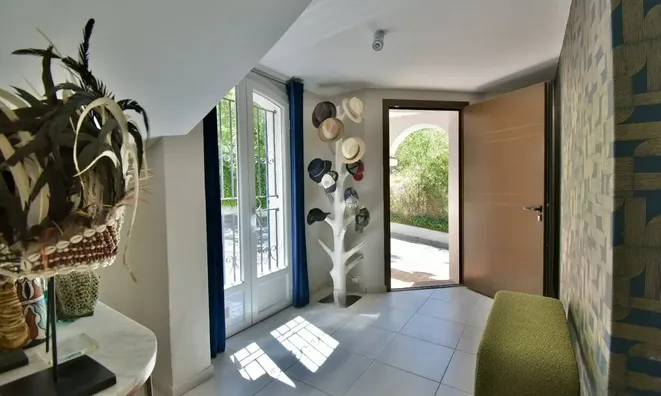 Недвижимость Villa Croix des Gardes: 19
