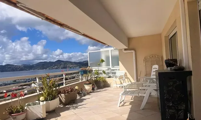 Недвижимость Villa La Bocca: 5