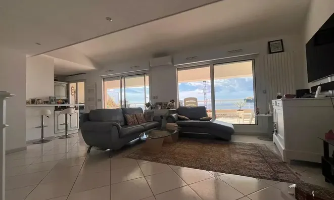 Недвижимость Villa La Bocca: 7