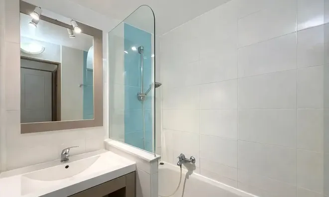 Недвижимость Property Type Cannes La Bocca: 6