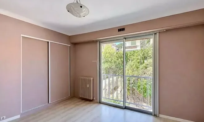 Недвижимость Villa Petit Juas: 8