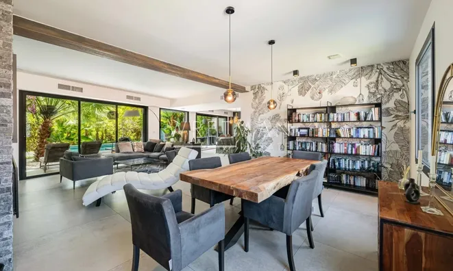 Недвижимость Villa Petit Juas: 18