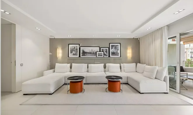 Недвижимость Villa Croix des Gardes: 14