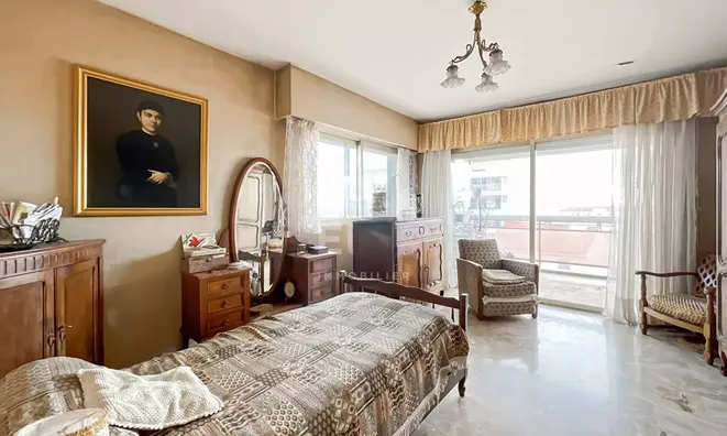Недвижимость Villa Petit Juas: 13