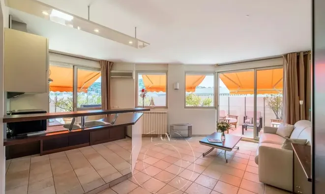 Недвижимость Villa Pointe Croisette: 8