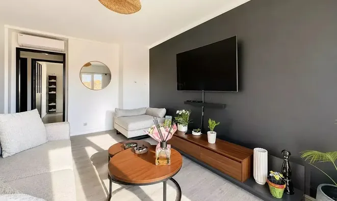 Недвижимость Villa République Cannes: 2