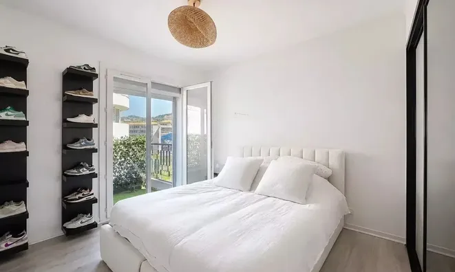 Недвижимость Villa République Cannes: 3