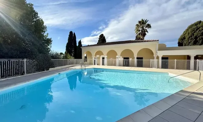 Недвижимость Villa Cannes République: 3
