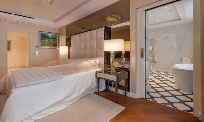 Недвижимость Apartment Monaco, Port: 10