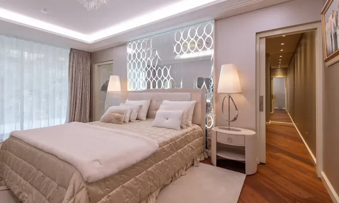 Недвижимость Apartment Monaco, Port: 16