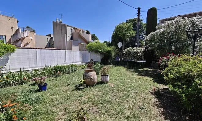 Недвижимость Villa La Bocca: 3