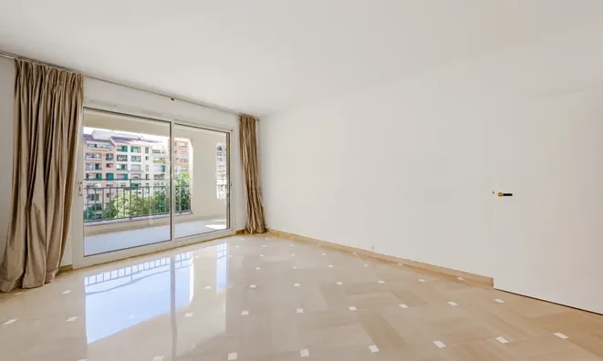Недвижимость Apartment Monaco, Fontvieille: 2