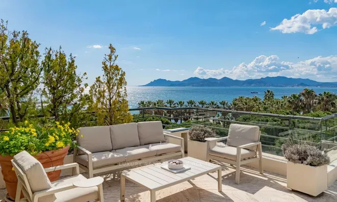 Недвижимость Apartment Pointe Croisette: 3