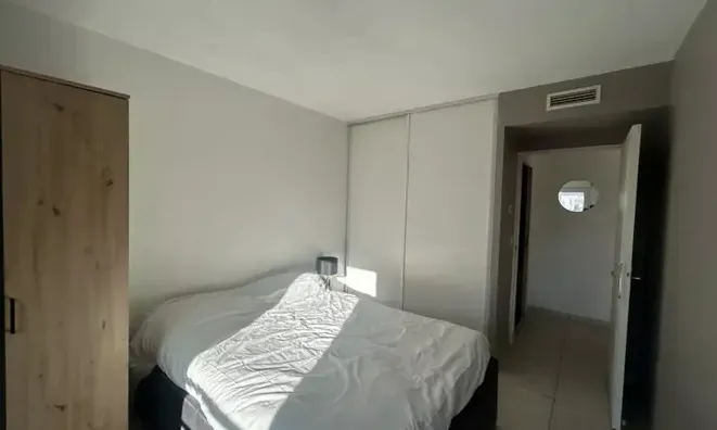 Недвижимость Apartment La Bocca: 4