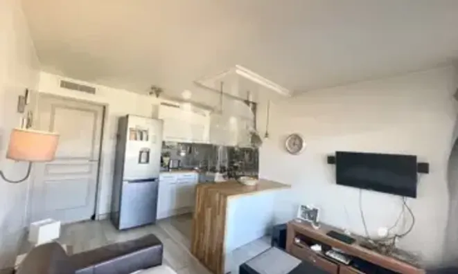 Недвижимость Apartment La Bocca: 2