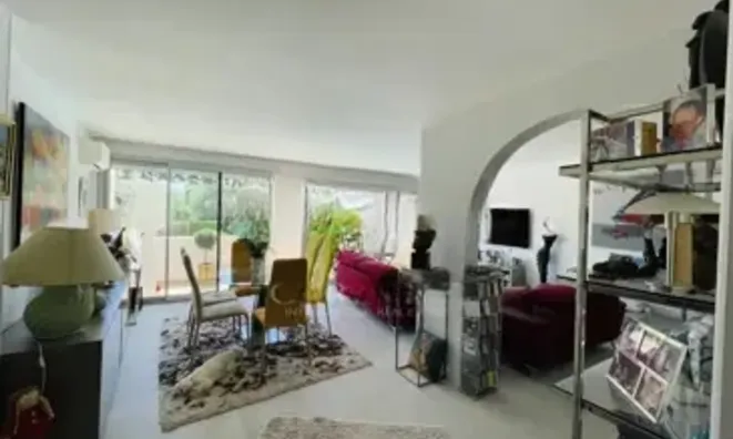 Недвижимость Apartment Cannes République: 4