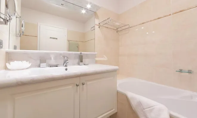 Недвижимость Apartment Croix des Gardes: 14