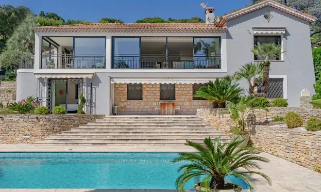 Недвижимость Maison Cannes Californie: 2