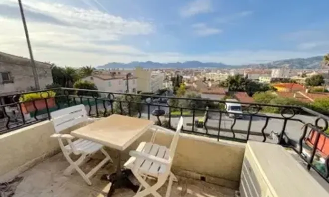 Недвижимость Apartment Croix des Gardes: 1