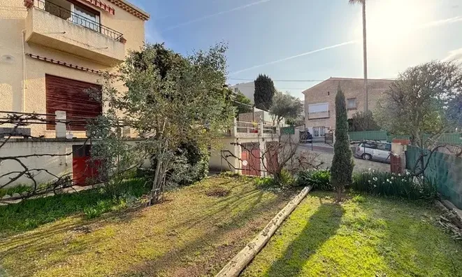 Недвижимость Apartment Croix des Gardes: 2